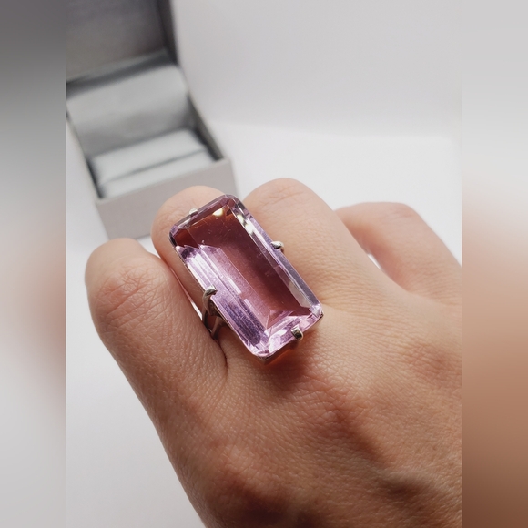 Emerald Cut Simulated Pink Kunzite 925 Sterling Silver Statement Ring - Picture 3 of 6